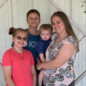 Meet your Posher, Ashley